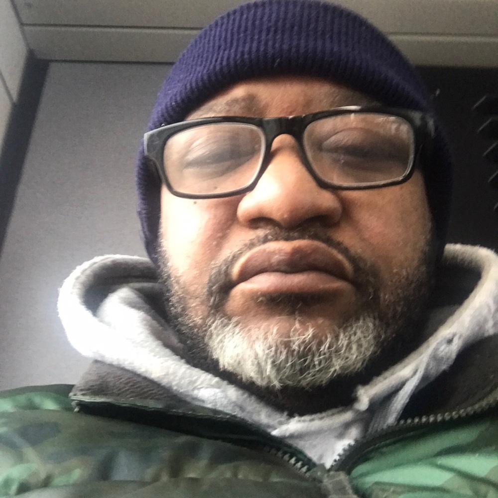 Meet your Posher, Kenneth